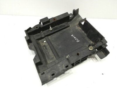 Основание кронштейн аккумулятор renault espace iv 8200412898 фото №1