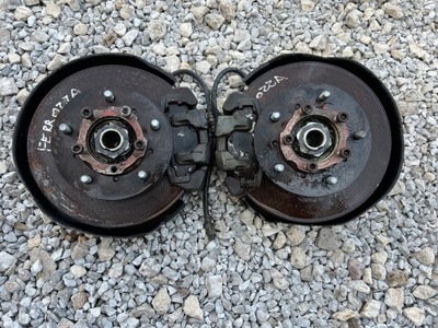 Daihatsu feroza поворотный кулак ступица правая перед фото №1