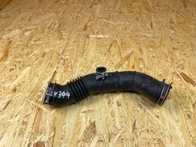 Впуск повітрозабірник шланг труба повітря toyota yaris iv cross 17880-f3040 2020- фото №1