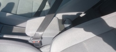 Підлокітник szary hb volkswagen golf 5 v фото №1