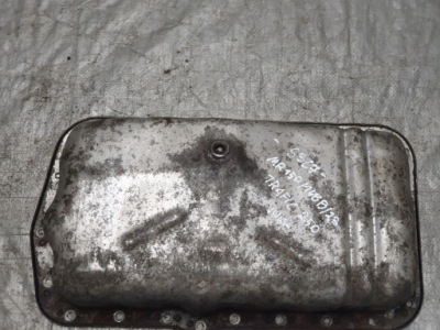 Піддон піддон масляна opel vivaro a 11r. 2.5d фото №1