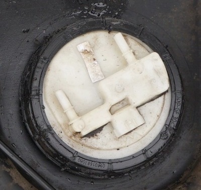 Насос пального поплавок nissan micra k12 1.5 dci фото №1