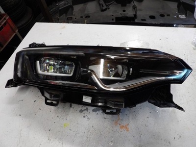 Лампа правая передняя renault talisman 260100184r фото №1