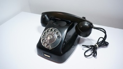 Stary Klasyczny Telefon Tarczowy Retro Tesla