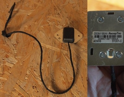 Антенна gps chrysler voyager v 2008 - 2016 rok фото №1