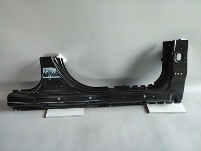 Mitsubishi outlander iii порог блок двигателя правый 2015- фото №1