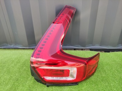 Volvo xc40 17- лампа права задня задня led фото №1