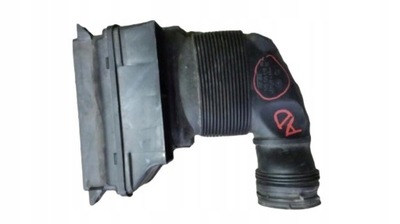 Vw jetta beetle шланг впуск труба воздухозаборник воздуха 1k0129618ad фото №1