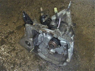 RENAULT CLIO III 1.2 16V BOX GEAR JH3128  