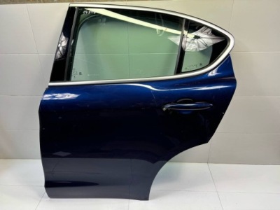 Двері задня ліва сторона alfa romeo stelvio 2017 фото №1