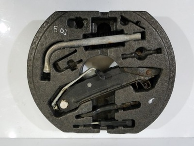 Набор ремонтный домкрат ключ вкладыш vw eos фото №1