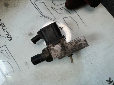 Mercedes w211 блок распределитель подвеска airmatic фото №1