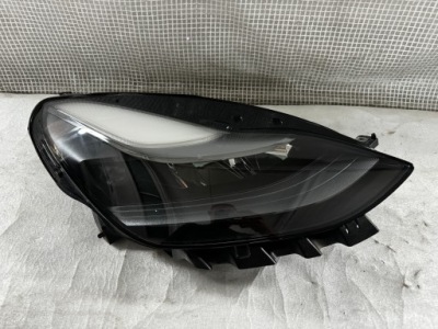 Tesla 3 y рестайлинг  правая лампа передняя фото №1