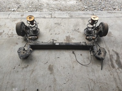 Oś вісь балка підвіска задня renault express ii 2 фото №1