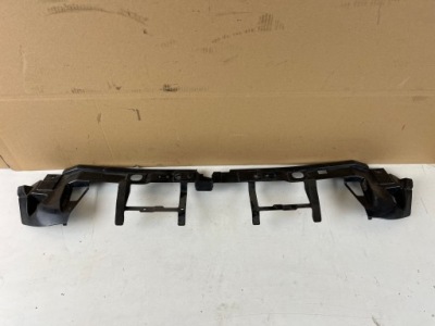 Напрямна бампера jaguar e-pace j9c3-17640-a фото №1