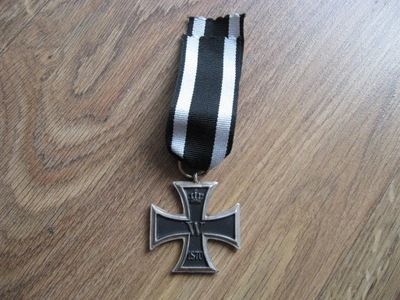 niemieckie odznaczenie krzyż żelazny