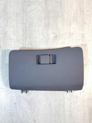 Крышка бардачок панели пассажира toyota previa estima фото №1