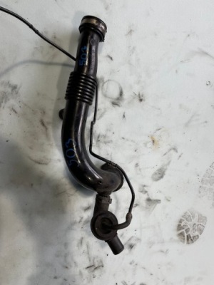 Porsche panamera 3.0 v6 труба патрубок шланг інтеркулер 97011015661 фото №1