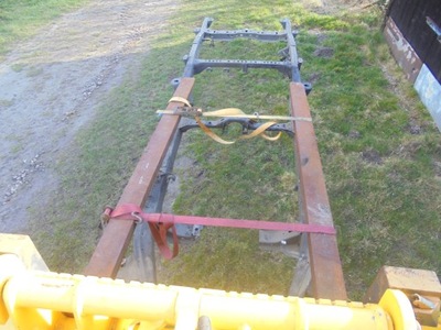 Isuzu d-max 1.9d 17r. автоматична коробка передач - рама фото №1