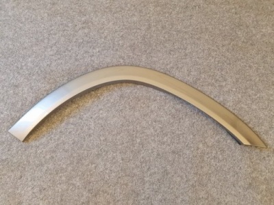 Mercedes 167 amg a1678840200 молдинг права перед оригінальний номер фото №1