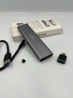Aluminiowa obudowa dysku SSD M.2 z adapterem, USB C 3.1