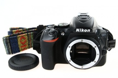 Lustrzanka Nikon D5600 korpus, przebieg 46913 zdjęć