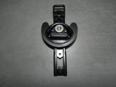 Vw touran 5t напрямна поперечина 4m0857819 фото №1