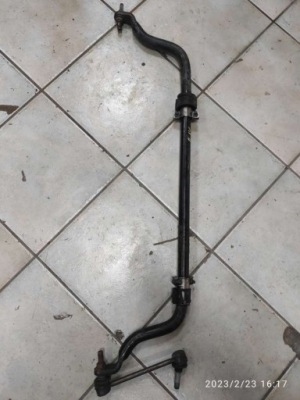 Тяга стабілізатора перед mercedes ml w164 r2010 фото №1