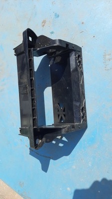 Кронштейн volvo v40 iii 9123469 фото №1