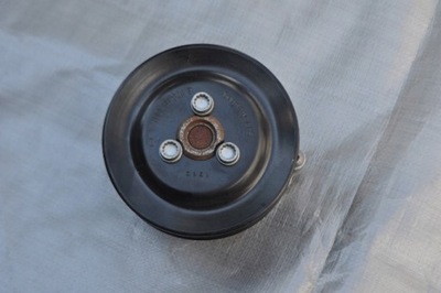 Насос wody колесо skoda rapid 03c121003e 03d121028b фото №1