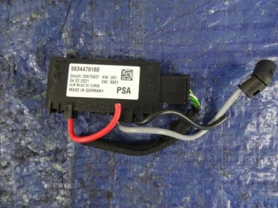 Модуль ліхтарі кабіни opel corsa f 9834479180 фото №1