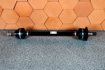 Bmw m8 f91 f92 приводной вал левый задняя задняя 8092499 фото №1