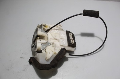 Замок правий задня двері subaru impreza iii фото №1