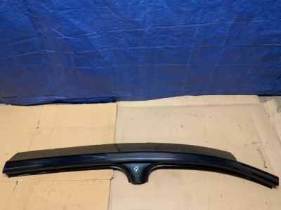 Стійку  даховий правий touran 5ta фото №1