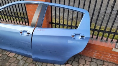 Дверь левая задняя задние toyota yaris iii 11- дверь левый задняя yaris iii 2011- фото №1