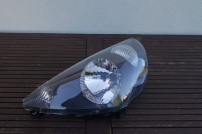 Лампа honda jazz ліва europa 2002-2008 фото №1