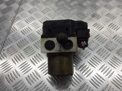 Mazda оригінальний номер cb77437az насос гальмівна abs фото №1