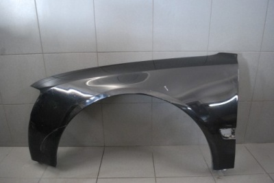 Крила лівий перед audi a8 d3 чорний фото №1