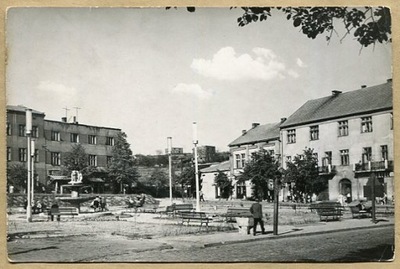 TRZEBINIA :: Rynek