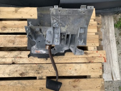 Педаль тормоза jeep cherokee 3.7 55314987aa фото №1