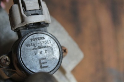 Yaris i 1.0 дроссельная заслонка 89452-52011 фото №1