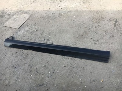 Volvo s60 iii молдинг поріг права 31448912 фото №1