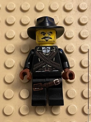 LEGO col085 Seria 6 Bandyta Bandit 8827 col06-5