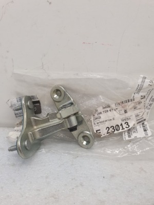 Петля двері лівий перед передній верхній góra 151 mercedes ml gl w166 новий фото №1