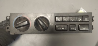 Toyota camry 92-96 r. панель обдув кондиціонера 758020 фото №1