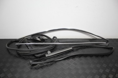 Прокладка двері лівий перед lexus ct200h фото №1