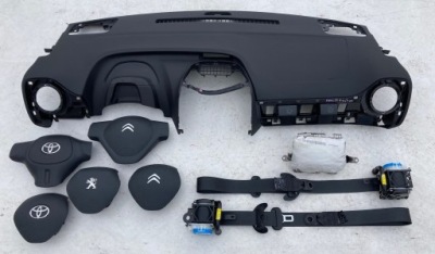 Citroen c1 приборная панель приборная панель консоль подушки безопасности ремни фото №1