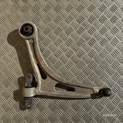 Важіль передній лівий kia k5 фото №1