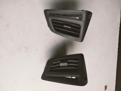 Ford connect mk2 решітка обдув права dt11v018b08aew фото №1