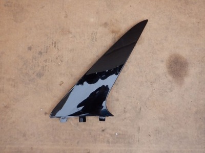 Пластик крышки правый ford escape mk4 usa titanium фото №1